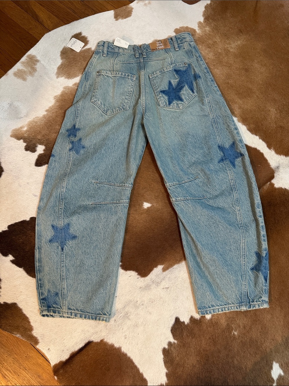 NWT We The Free Good Luck Barrel Jeans Stars Kismet 25 - Picture 4 of 4